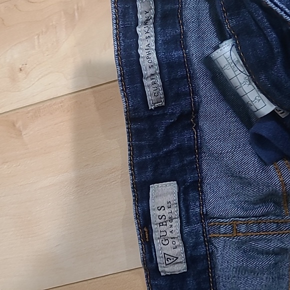 Guess curvy Sophia skinny women's size 31 jeans - Picture 2 of 6